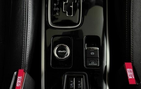 Mitsubishi Outlander III рестайлинг 3, 2019 год, 2 349 000 рублей, 18 фотография
