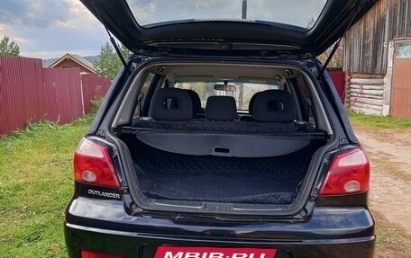 Mitsubishi Outlander III рестайлинг 3, 2005 год, 770 000 рублей, 2 фотография