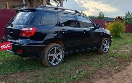 Mitsubishi Outlander III рестайлинг 3, 2005 год, 770 000 рублей, 8 фотография