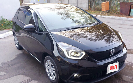 Honda Fit, 2021 год, 1 650 000 рублей, 15 фотография