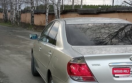 Toyota Camry V40, 2004 год, 750 000 рублей, 5 фотография