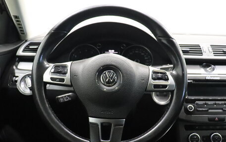 Volkswagen Passat B7, 2013 год, 1 122 000 рублей, 10 фотография