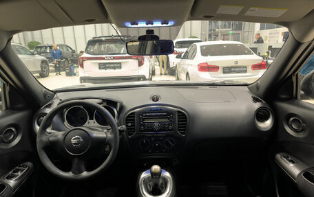 Nissan Juke II, 2012 год, 850 000 рублей, 17 фотография
