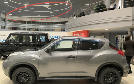 Nissan Juke II, 2012 год, 850 000 рублей, 10 фотография