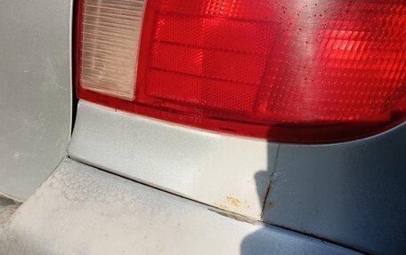 Toyota Yaris I рестайлинг, 2001 год, 250 000 рублей, 16 фотография