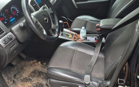 Chevrolet Captiva I, 2013 год, 1 063 000 рублей, 2 фотография