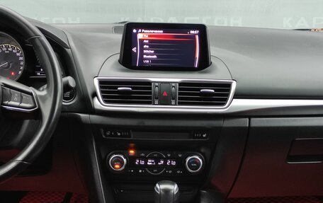 Mazda 3, 2017 год, 1 440 000 рублей, 10 фотография