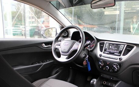 Hyundai Solaris II рестайлинг, 2021 год, 1 447 000 рублей, 10 фотография