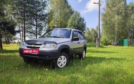 Chevrolet Niva I рестайлинг, 2011 год, 370 000 рублей, 4 фотография