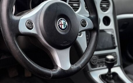 Alfa Romeo 159, 2005 год, 800 000 рублей, 11 фотография