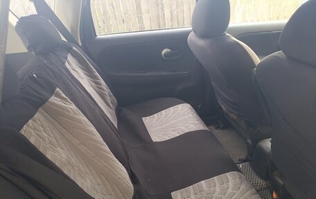 Nissan Note II рестайлинг, 2010 год, 650 000 рублей, 12 фотография