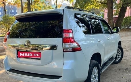 Toyota Land Cruiser Prado 150 рестайлинг 2, 2016 год, 4 100 000 рублей, 3 фотография