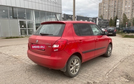 Skoda Fabia II, 2011 год, 749 000 рублей, 3 фотография