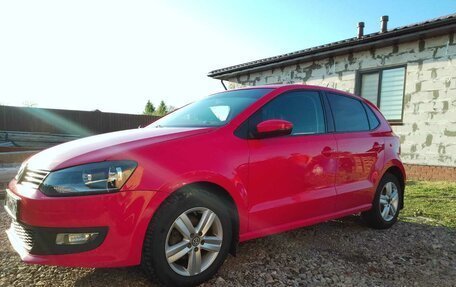 Volkswagen Polo VI (EU Market), 2012 год, 700 000 рублей, 1 фотография