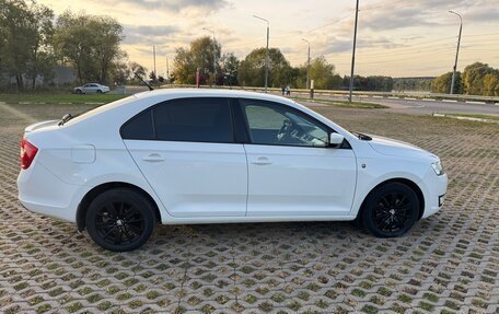 Skoda Rapid I, 2015 год, 900 000 рублей, 8 фотография