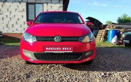 Volkswagen Polo VI (EU Market), 2012 год, 700 000 рублей, 2 фотография