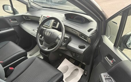 Honda Freed I, 2011 год, 1 079 000 рублей, 10 фотография