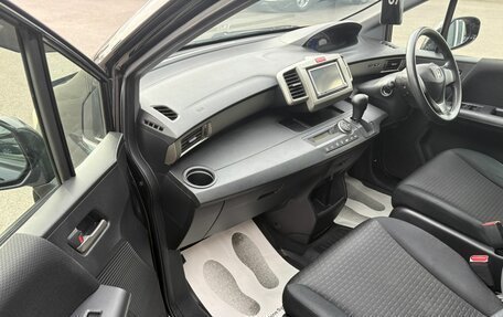 Honda Freed I, 2011 год, 1 079 000 рублей, 12 фотография