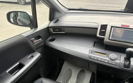 Honda Freed I, 2011 год, 1 079 000 рублей, 14 фотография