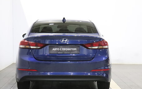 Hyundai Elantra VI рестайлинг, 2018 год, 1 056 000 рублей, 4 фотография