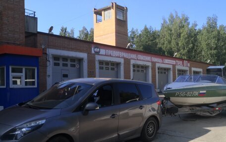 Renault Scenic III, 2012 год, 650 000 рублей, 13 фотография