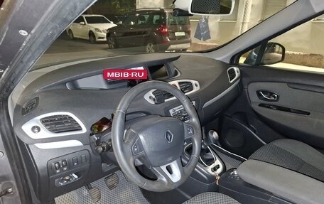 Renault Scenic III, 2012 год, 650 000 рублей, 6 фотография