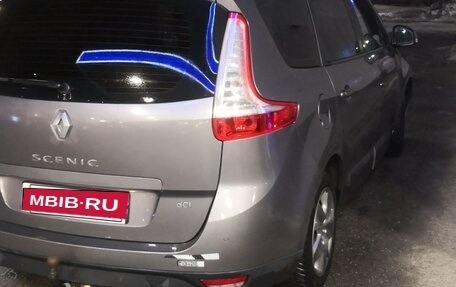 Renault Scenic III, 2012 год, 650 000 рублей, 14 фотография