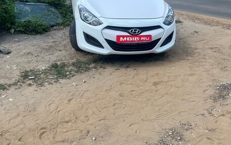 Hyundai i30 II рестайлинг, 2012 год, 850 000 рублей, 2 фотография