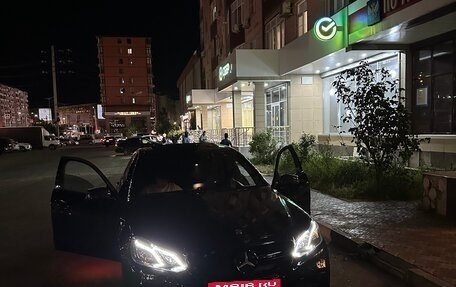 Mercedes-Benz E-Класс AMG, 2011 год, 2 190 000 рублей, 3 фотография