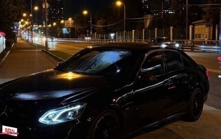 Mercedes-Benz E-Класс AMG, 2011 год, 2 190 000 рублей, 6 фотография