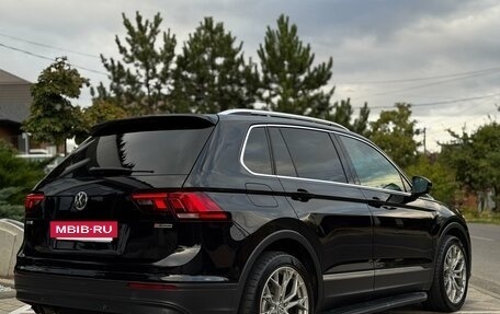 Volkswagen Tiguan II, 2018 год, 2 650 000 рублей, 5 фотография