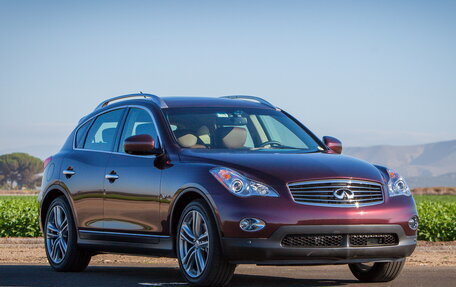 Infiniti QX50 I рестайлинг, 2014 год, 1 600 000 рублей, 1 фотография
