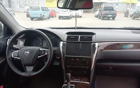 Toyota Camry, 2018 год, 2 250 000 рублей, 5 фотография
