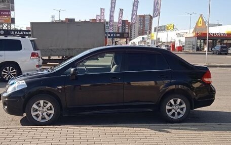 Nissan Tiida, 2010 год, 700 000 рублей, 1 фотография