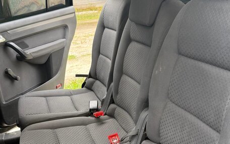 Volkswagen Touran III, 2004 год, 380 000 рублей, 9 фотография