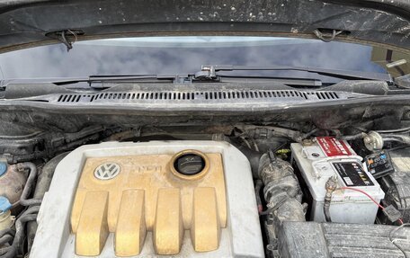 Volkswagen Touran III, 2004 год, 380 000 рублей, 5 фотография