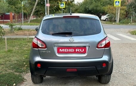 Nissan Qashqai, 2011 год, 975 000 рублей, 4 фотография