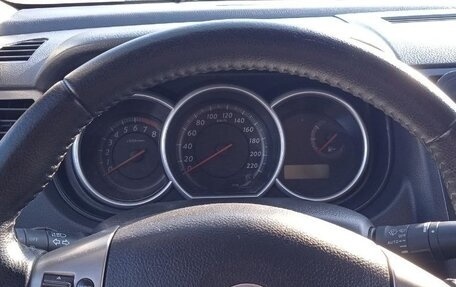 Nissan Tiida, 2010 год, 700 000 рублей, 10 фотография