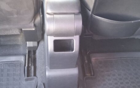 Nissan Tiida, 2010 год, 700 000 рублей, 13 фотография