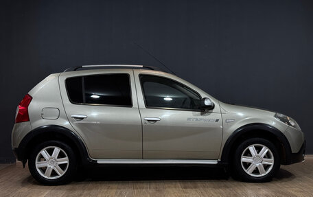 Renault Sandero I, 2013 год, 560 000 рублей, 4 фотография