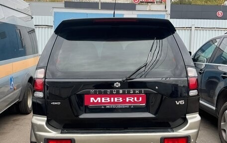 Mitsubishi Pajero Sport II рестайлинг, 2004 год, 950 000 рублей, 4 фотография