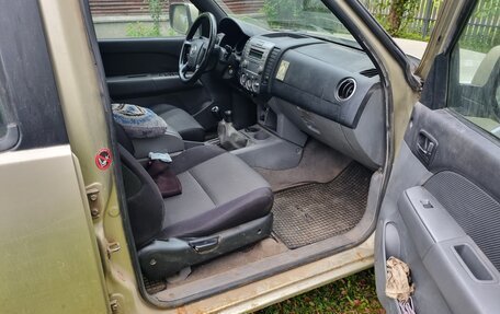 Mazda BT-50 II, 2007 год, 450 000 рублей, 14 фотография