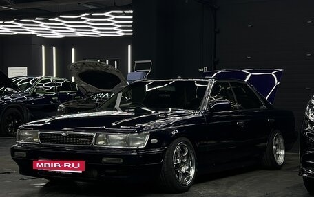 Nissan Laurel VIII, 1990 год, 1 050 000 рублей, 9 фотография