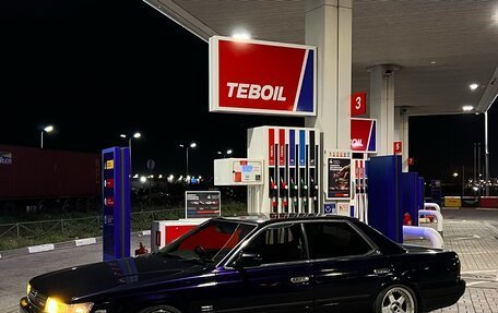 Nissan Laurel VIII, 1990 год, 1 050 000 рублей, 15 фотография