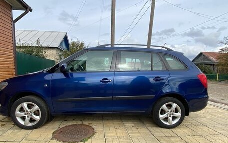 Skoda Fabia II, 2013 год, 980 000 рублей, 2 фотография