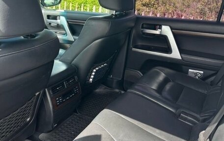 Toyota Land Cruiser 200, 2015 год, 3 900 000 рублей, 7 фотография
