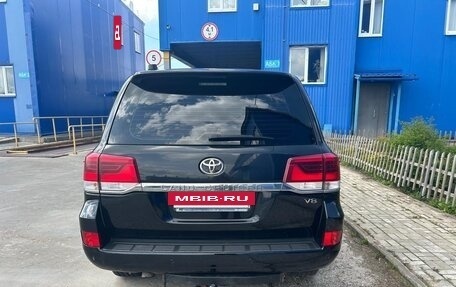 Toyota Land Cruiser 200, 2015 год, 3 900 000 рублей, 5 фотография