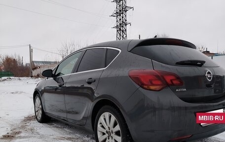 Opel Astra J, 2010 год, 500 000 рублей, 4 фотография
