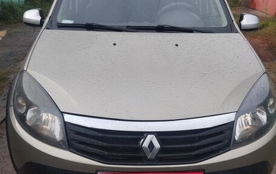 Renault Sandero I, 2012 год, 700 000 рублей, 1 фотография