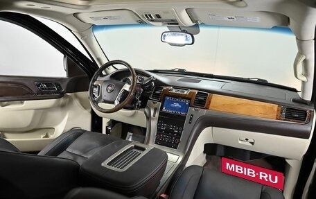 Cadillac Escalade III, 2010 год, 1 399 000 рублей, 5 фотография